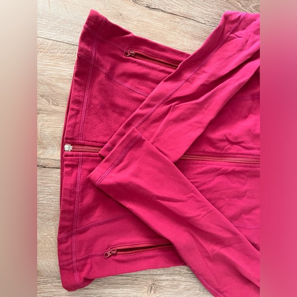 Lululemon jacket size 8 - Picture 4 of 6